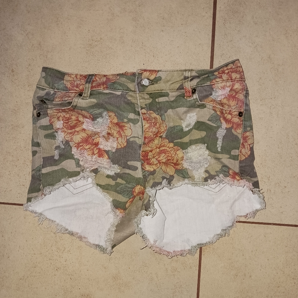 Floral shorts